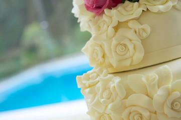 wedding cake with roses close up