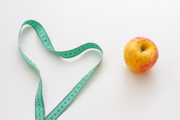 apple and measure tape