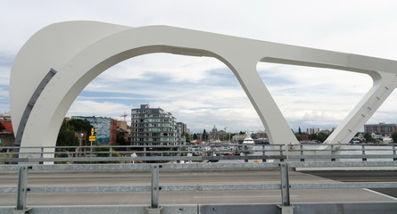 Fototapeta na wymiar Johnson street bridge framing new construction in Victoria