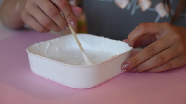 child making slime - step by step guide. playing with slime.
