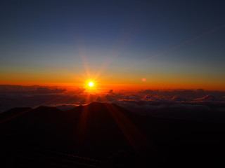 マウナケアの朝日１