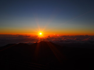 マウナケアの朝日２