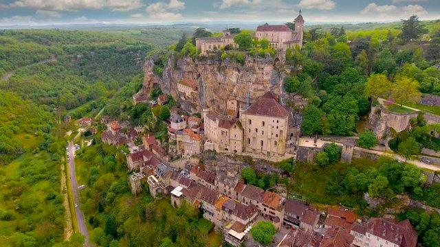 france, lot, village, valley, tourism, rocamadour, landscape, medieval, europe, view, travel, town, nature, hill, touristic, old, landmark, french, dordogne, architecture, video, city, heritage, histo