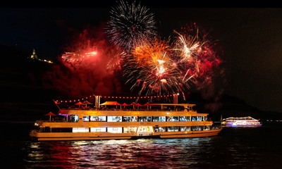 Rhein in Flammen