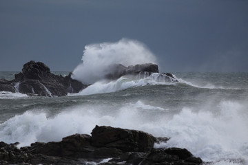 Stormy wave splash