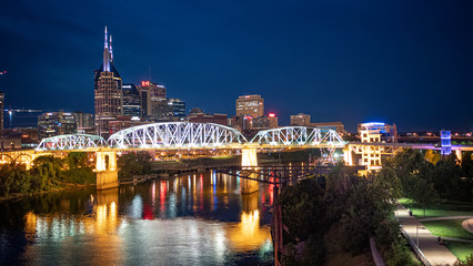 Nashville and Cumberland River by night - street photography