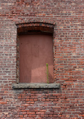 Fototapeta na wymiar Old Brick Window