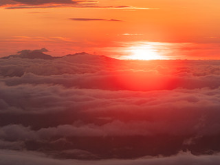 夕焼け 日の入り 雲海 登山
