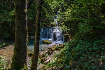 Fototapeta na wymiar Aubach Wasserfall im Autal