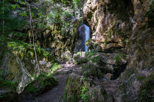 Hinang Bilder Durchsuchen 366 Archivfotos, und Videos