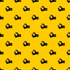 Naklejka premium Hand holding stopwatch pattern seamless vector repeat geometric yellow for any design