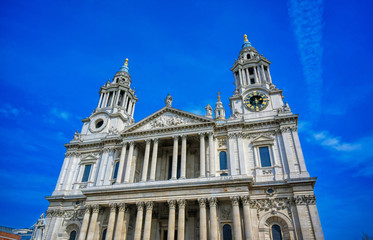 Fototapeta na wymiar St. Paul's Cathedral in Central London, England, UK.