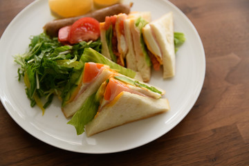 クラブハウスサンドイッチ