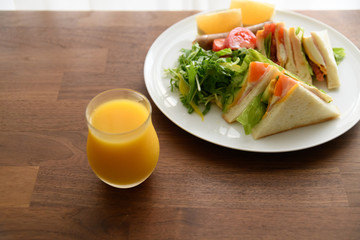 クラブハウスサンドイッチ