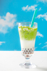 タピオカ抹茶ミルクティー　Black pearl tapioca green tea 