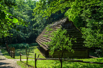 Wioska Chata © wedrownik52