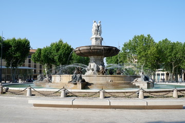 fountain in paris