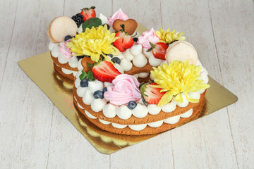 Cake with flower