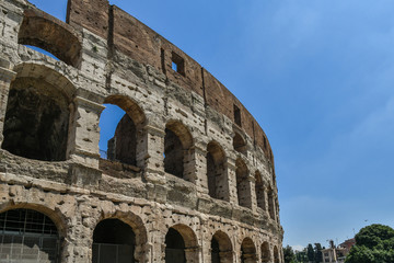 Fototapeta premium Das Coloseum in der ewigen Stadt Rom