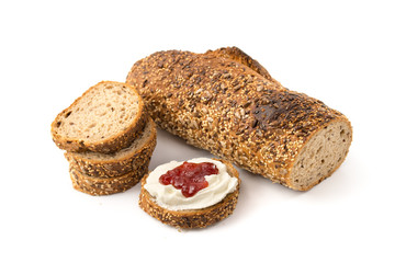 Weizenvollkornbrot mit Körnern