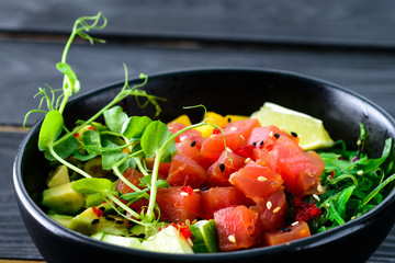 Spicy salad tuna in Thai style serve.