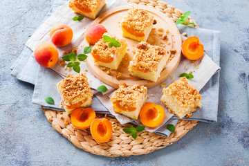 apricot summer cake