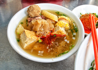 Broth bowl for noodles soup