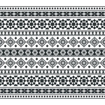 Seamless ethnic pattern in persian design. Traditional aztec pattern design in black and white color. Islamic ethnic pattern.  Tribal pattern. Horizontal stripes. Vector illustration