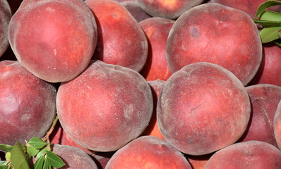 Ripe juicy peaches on a market stall in Istanbul
