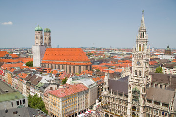 Fototapeta na wymiar Aerial view of Munich Town Hall and Frauenkirche cathedral, Munich, Germany.