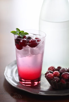Cranberry Gin Tonic 