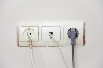 Socket electrical outlets for electrical plugs