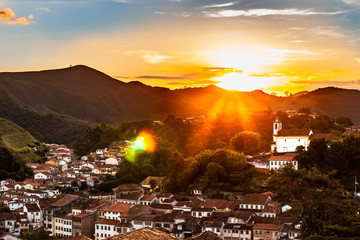 Pôr do sol em Ouro Preto - Brasil.
