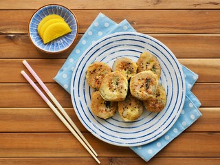 한국의 음식 김밥 계란구이 