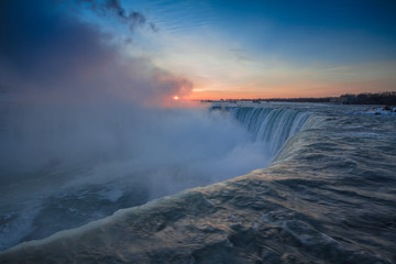 sunrise over the Niagara