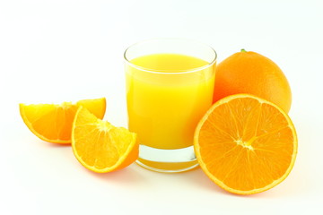 Fototapeta na wymiar glass of orange juice and fresh orange fruits isolated on a white background