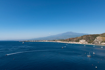 Fototapeta na wymiar beautiful view of the sea of Taormina seen from above