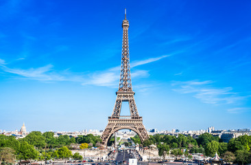 世界遺産　パリのセーヌ河岸　エッフェル塔