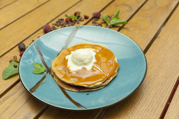 pancakes with ice cream