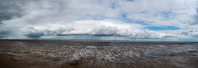 Panoramaaufnahme von dem Strand in Dangast