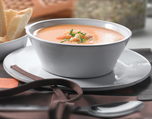 CUENCO DE CREMA DE LANGOSTINOS 