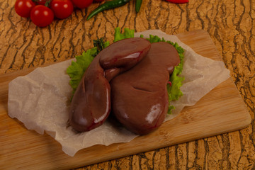 Raw pork kidneys