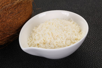 Coconut shredded chip with nut