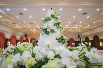 Cake for Wedding Ceremony