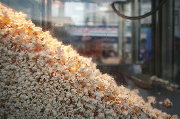 Window of a Pop Corn Street Machine © krsmanovic