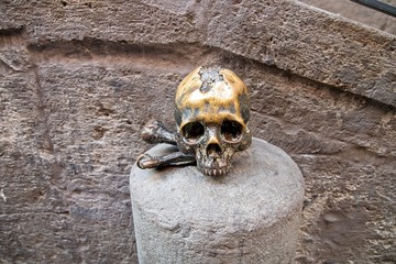 A deadhead as art in a street.