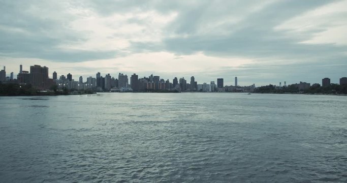Wide Shot from Astoria park view to Manhattan