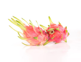 Fototapeta na wymiar Dragon fruit or pitaya fruit on white background
