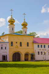 Fototapeta na wymiar orthodox church in russia