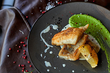 fish with lemon